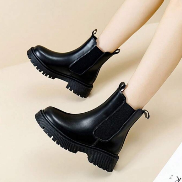 Guess LA Black Moto Boots size 10M - Picture 9 of 12